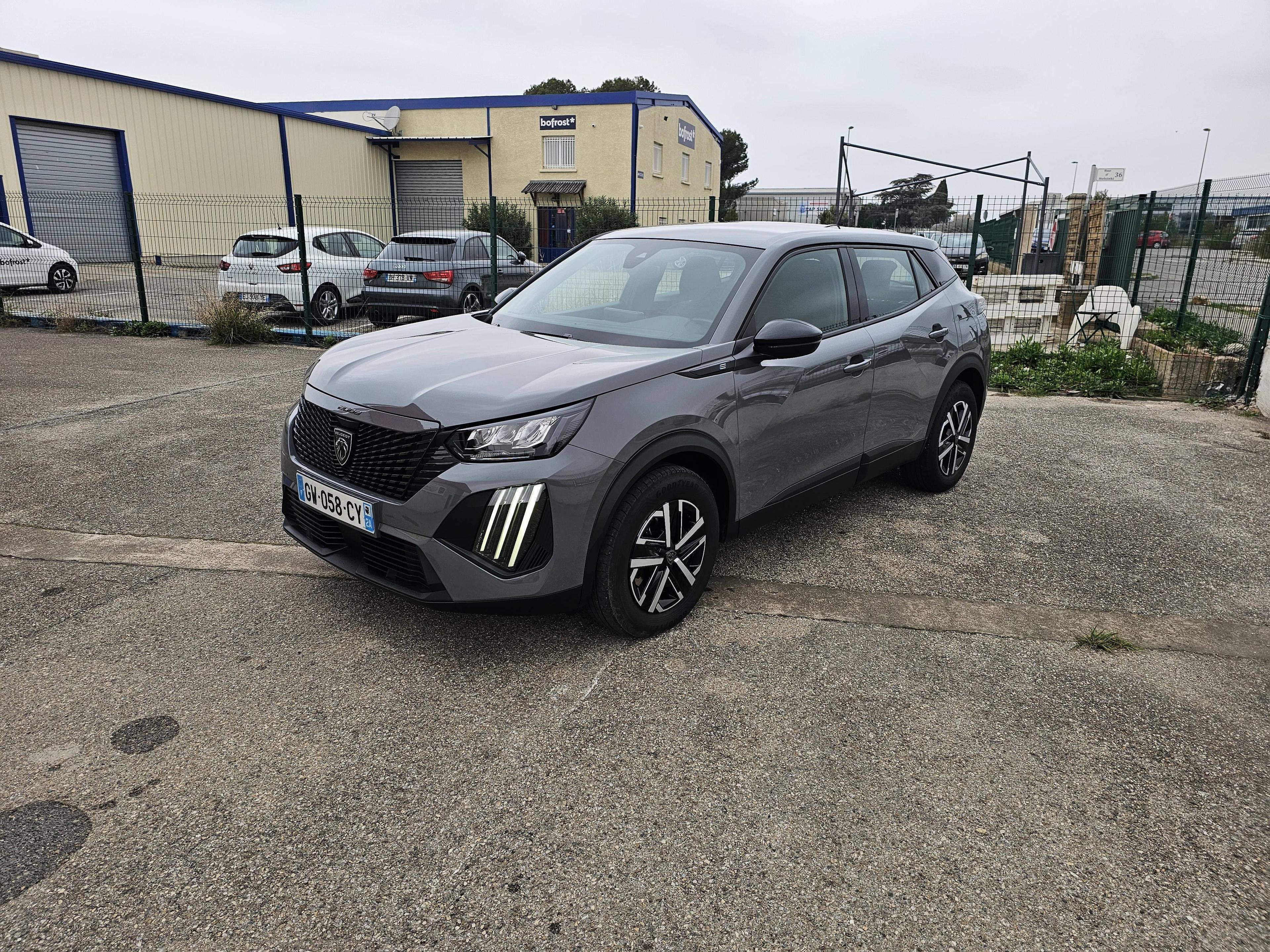 PEUGEOT 2008