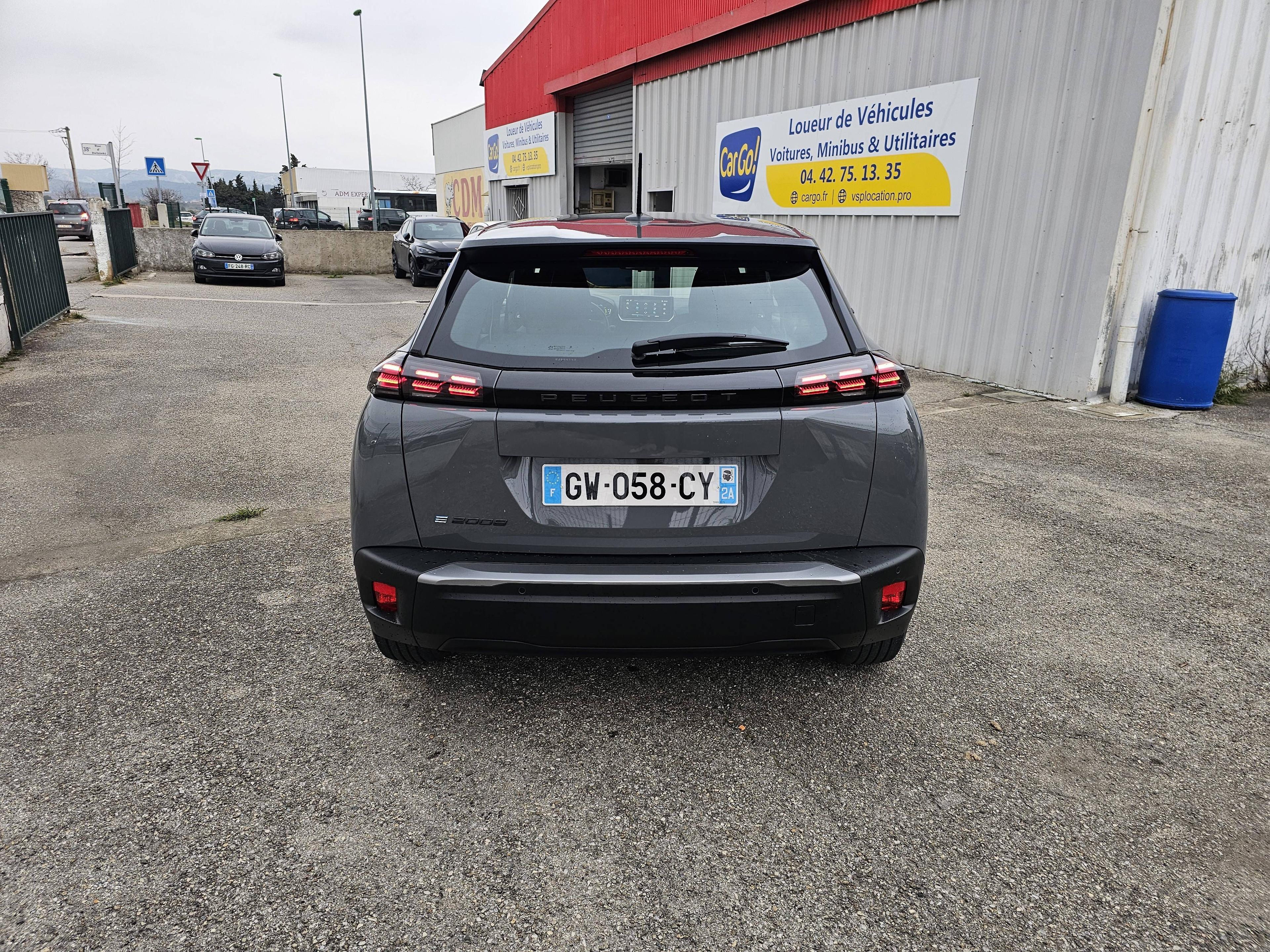PEUGEOT 2008