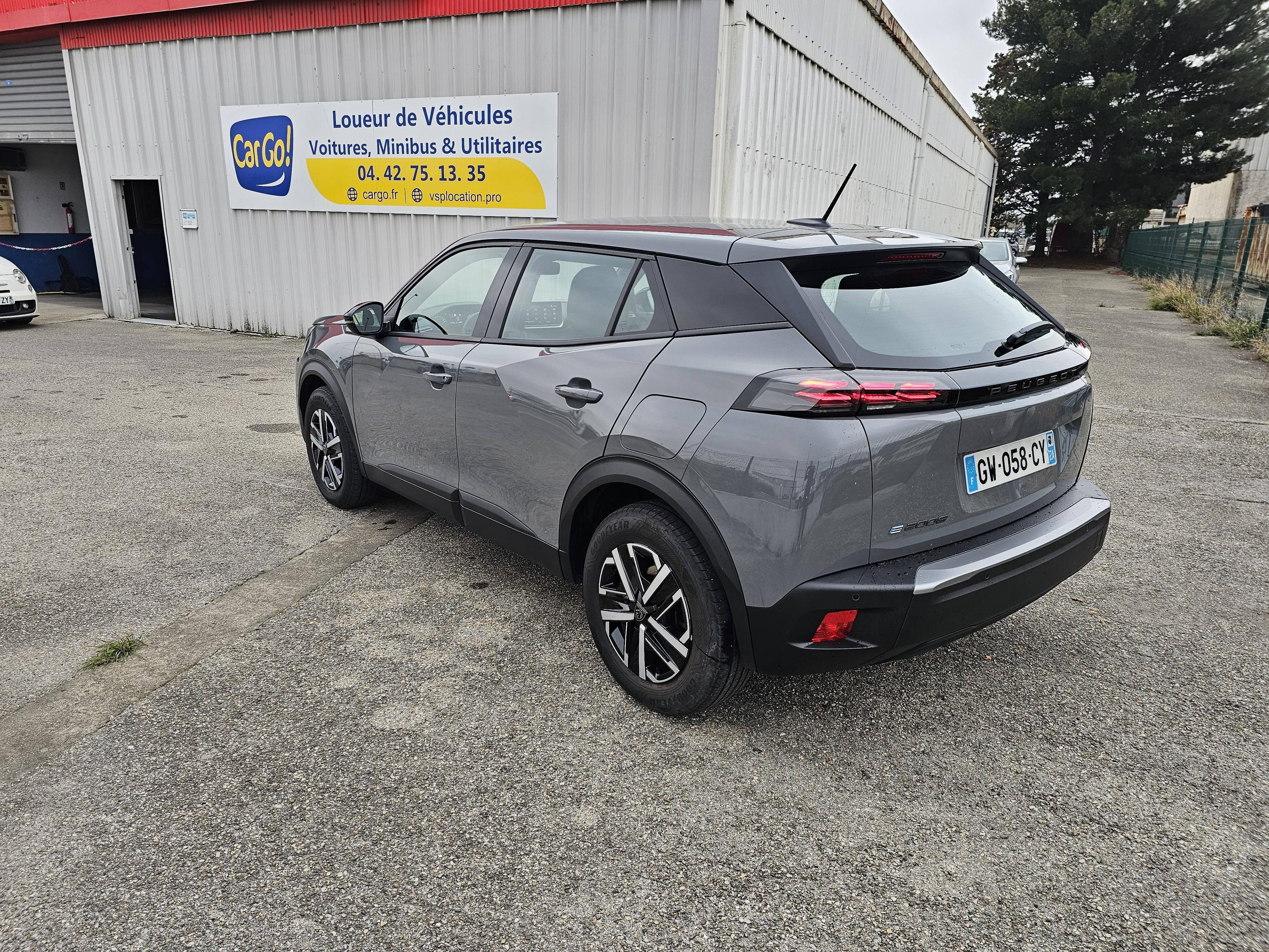 PEUGEOT 2008