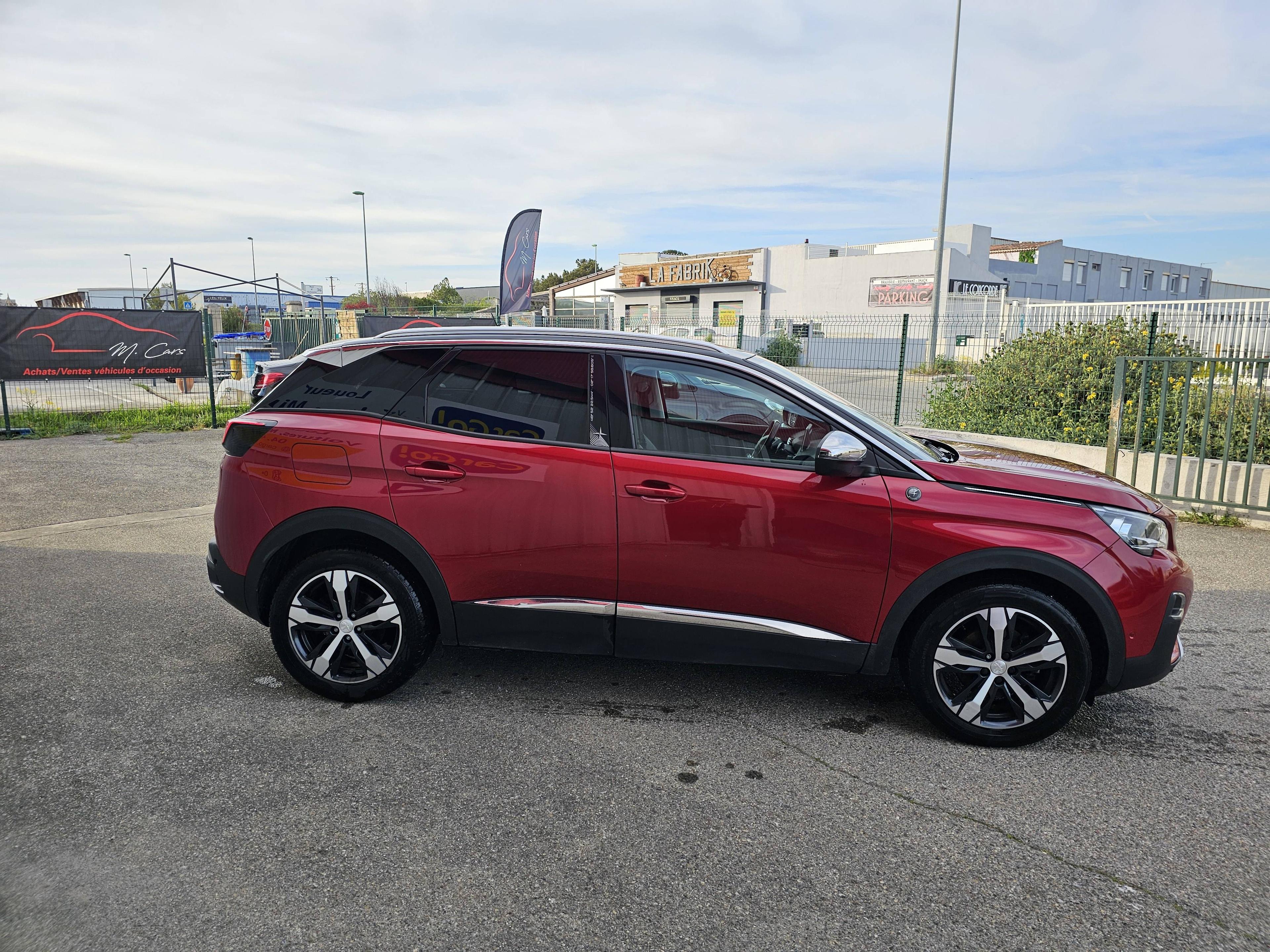 PEUGEOT 3008