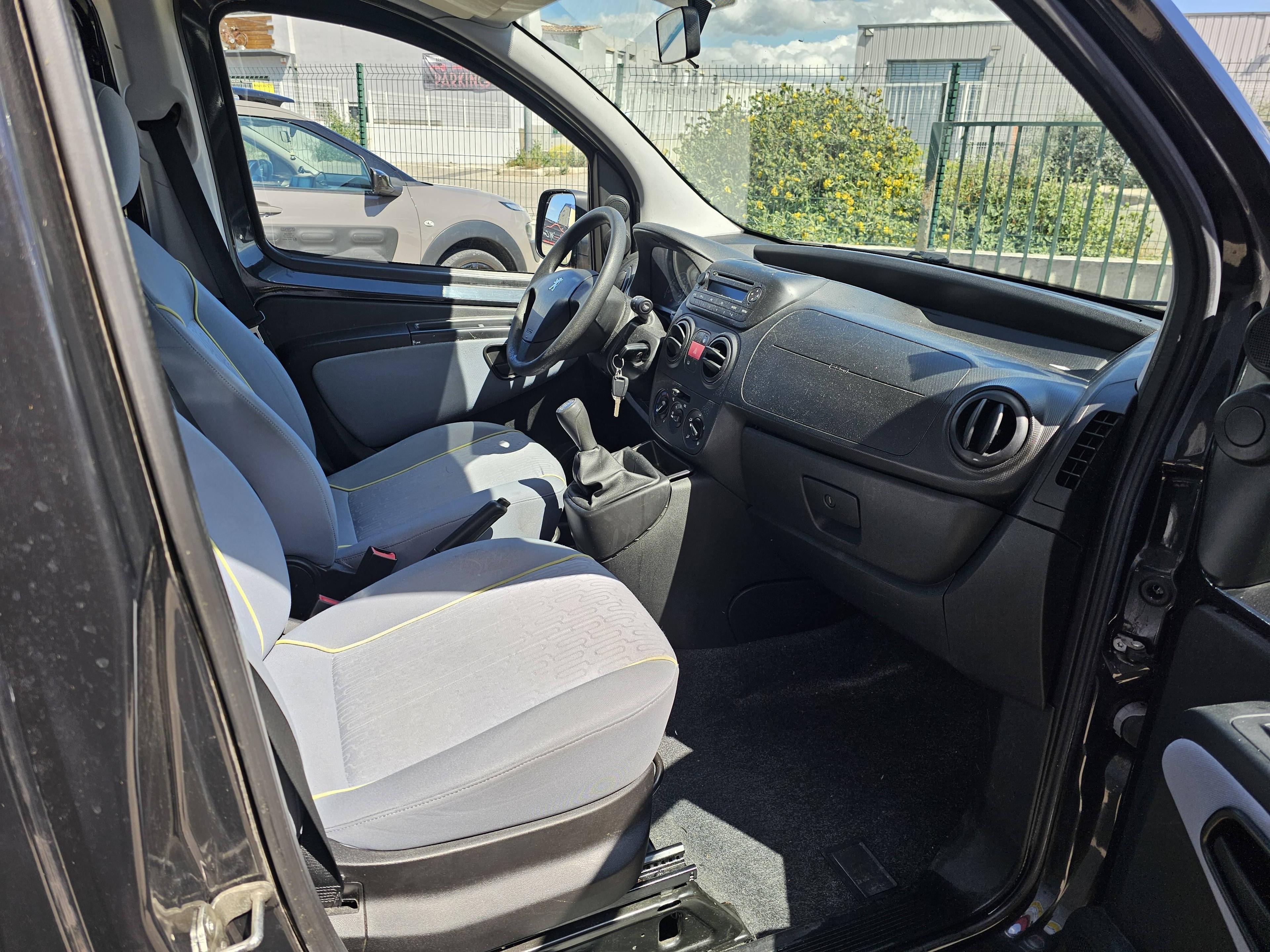PEUGEOT BIPPER